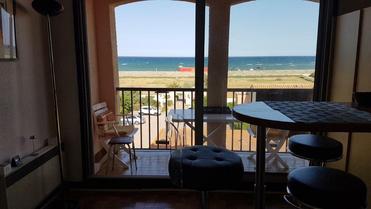 Au Village Coeur De Barcares Studio Vue Mer 3 Couchages Le Barcares Exterior photo