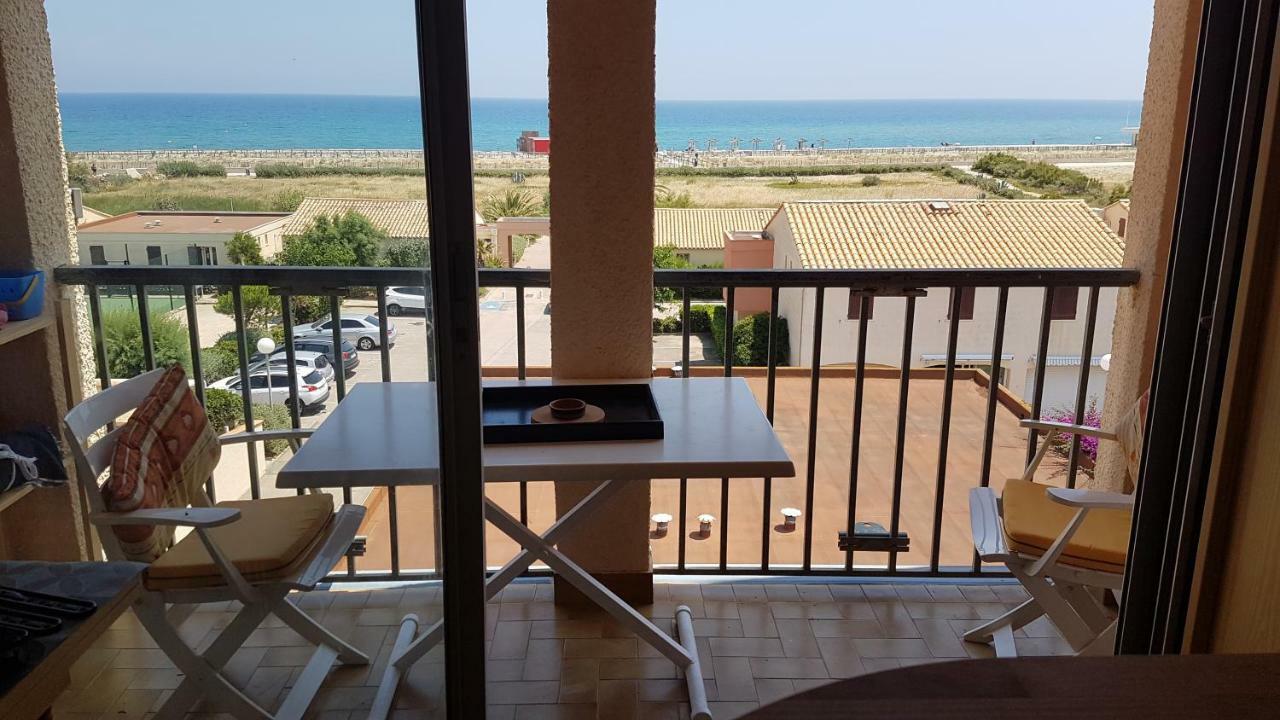 Au Village Coeur De Barcares Studio Vue Mer 3 Couchages Le Barcares Exterior photo